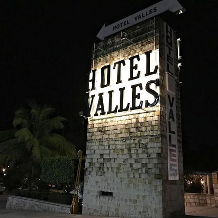 Hotel Valles シウダー・バージェス エクステリア 写真